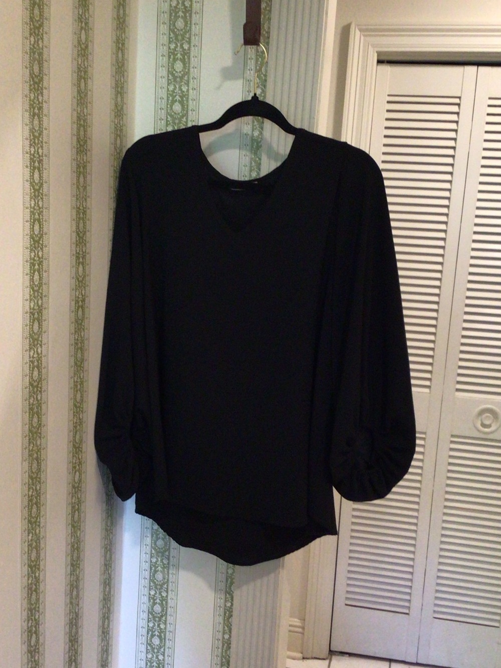JODIFL Black Long-Sleeve Draped Blouse